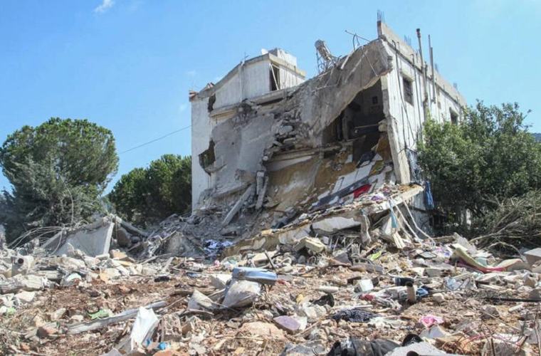 إسرائيل تصعد هجماتها على جنوب لبنان وتستأنف إنذارات الإخلاء
